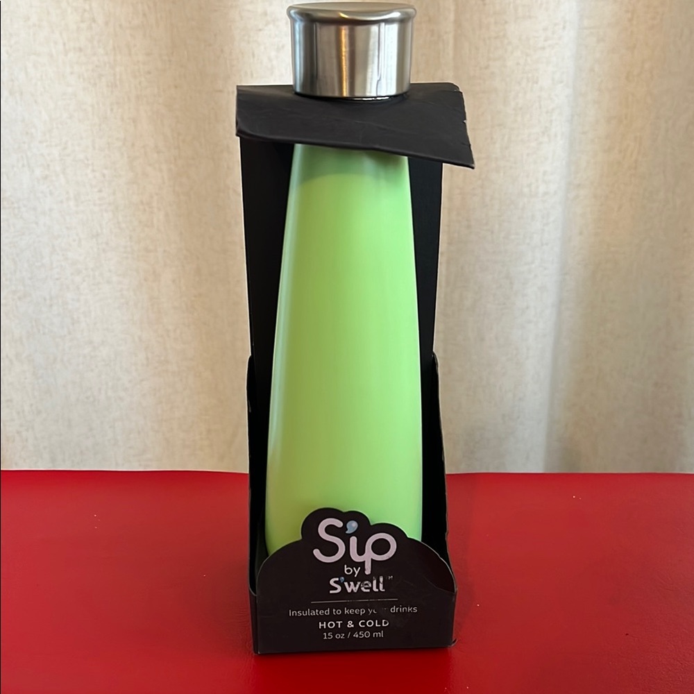 Sip by Swell Water Bottle 15 oz Stainless Steel Insulated